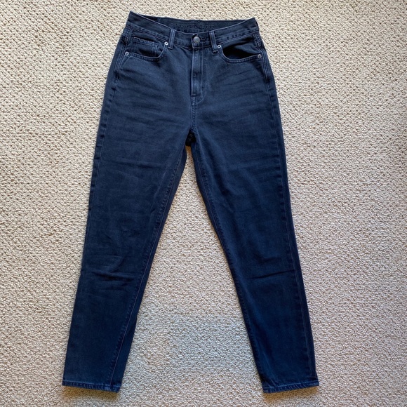 American Eagle High-Waisted Mom Jean - Black - Picture 1 of 4